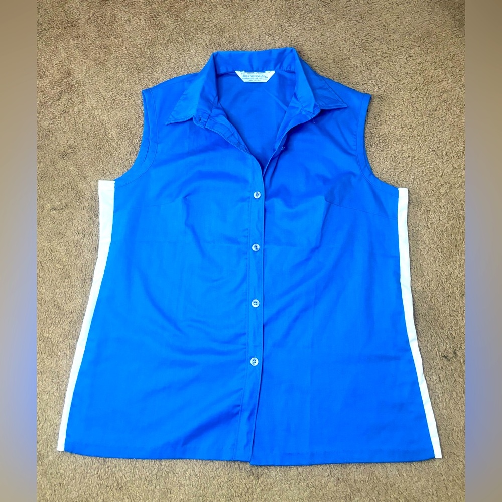Miss Fashionality Button Up Sleeveless Top Size 9/10